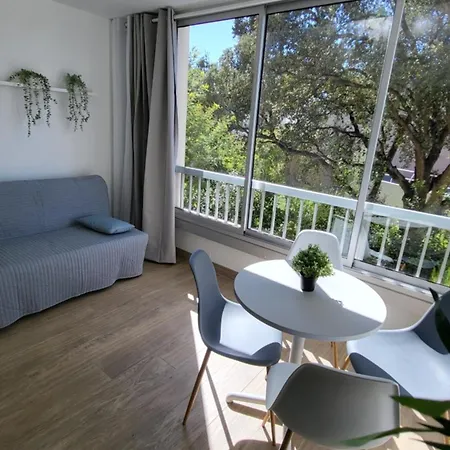 Appartement Appartement de 50 m2 cosy et moderne à 100 m de la plage *